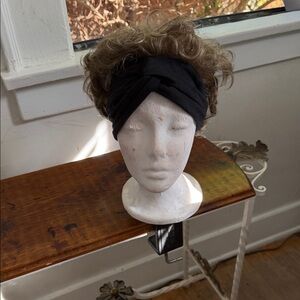 #44 Black Twisted Headband
